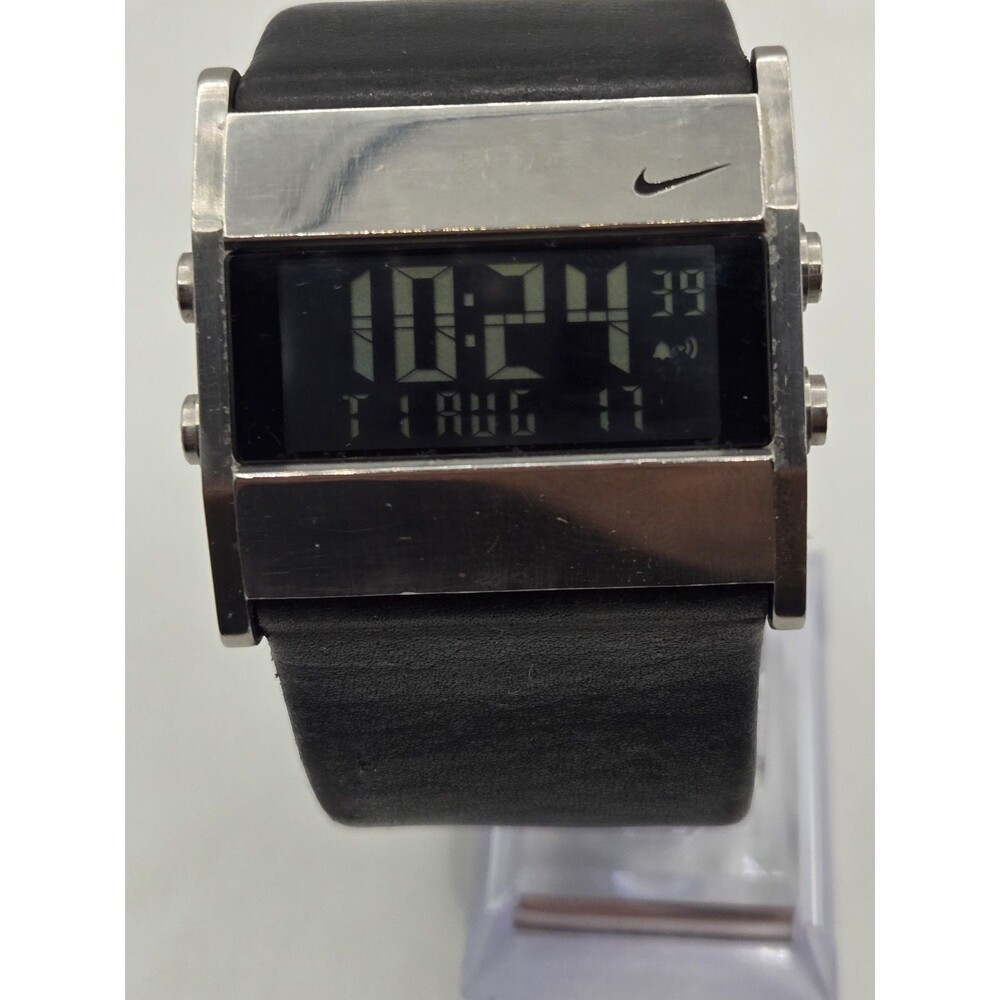 Nike Oregon Series Mens Stainless Steel Digital Chrono Watch WA0038